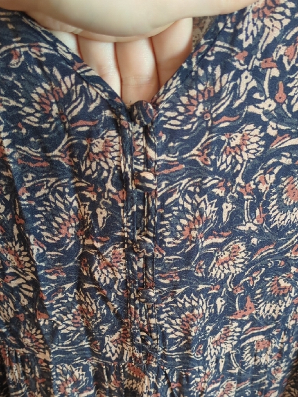 Faherty Navy Brown Floral V-Neck Maxi Dress Size Large Boho Cottage Beachy - Picture 3 of 9